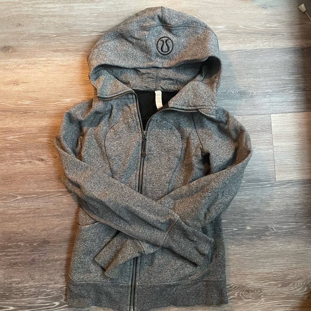 Lululemon Scuba Zip up